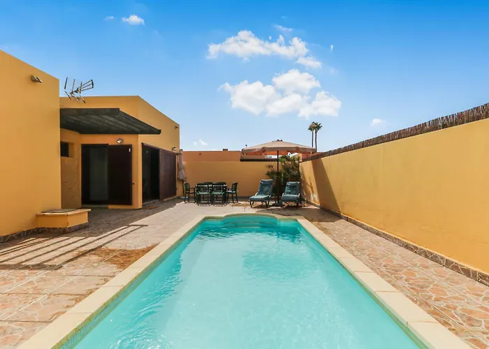 Pool Retreat Tamaragua * לה אוליבה